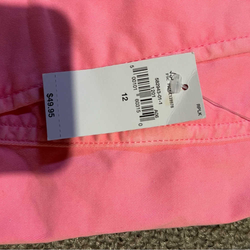 GAP Bright Pink Women's Bermudas NWT - Picture 4 of 4